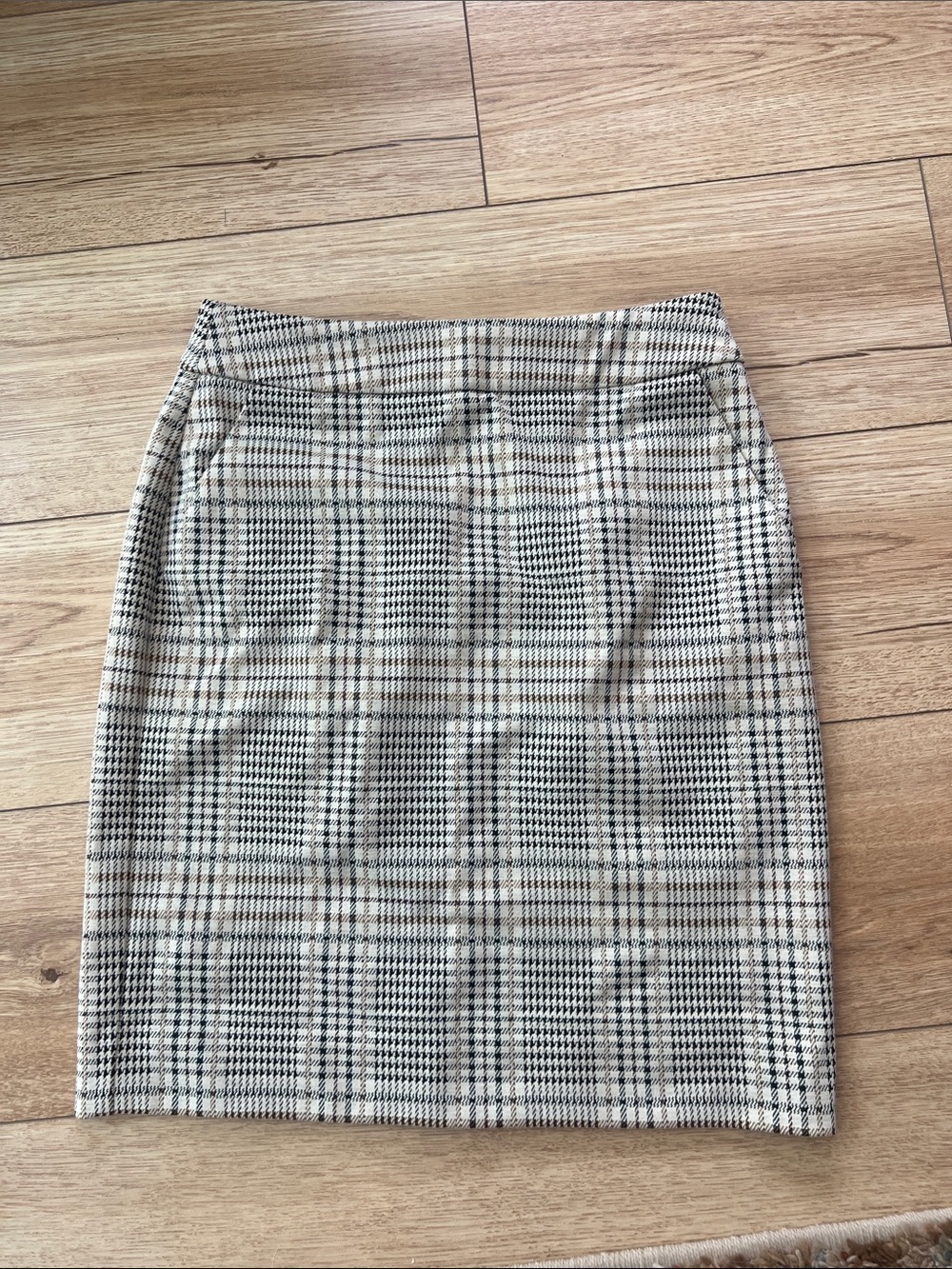 CAbi Black & Cream Plaid Pencil Skirt